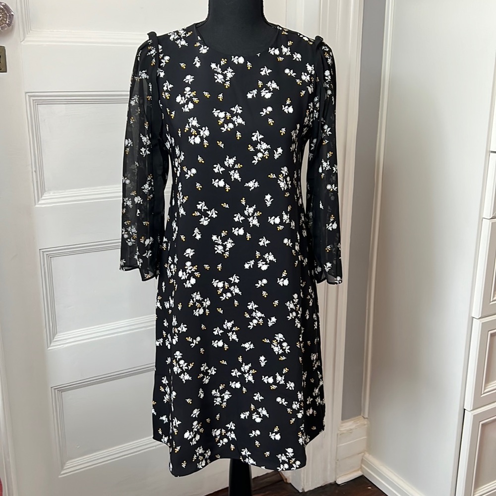 Ann Taylor Black floral along sheer sleeve dress size‎ 0P